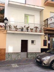 Terreno residenziale in Puerto Deportivo. Solar en venta en fuengirola.