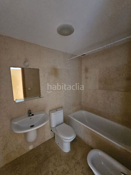 Foto 2c6e9fd7-c78d-41f1-8aa7-dd5f038422d1. Pis amb calefacció piscina a Almijara Nerja
