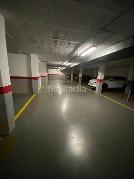 Foto 0994d701-5120-41a4-8edf-933cff3b5df8. Aparcament cotxe a Calahonda Mijas