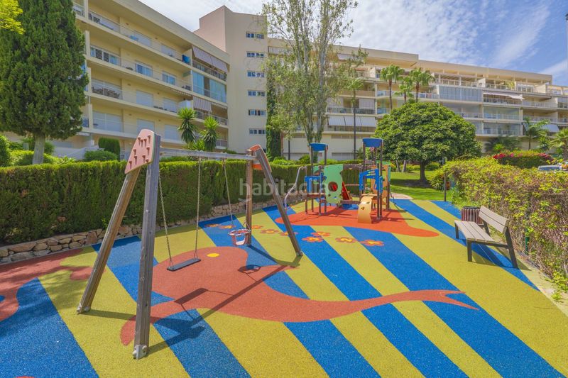 Foto 3d2a72a0-6123-436f-8a9b-5a07965fa07f. Dúplex amb calefacció aparcament piscina a Cortijo Torrequebrada Benalmádena