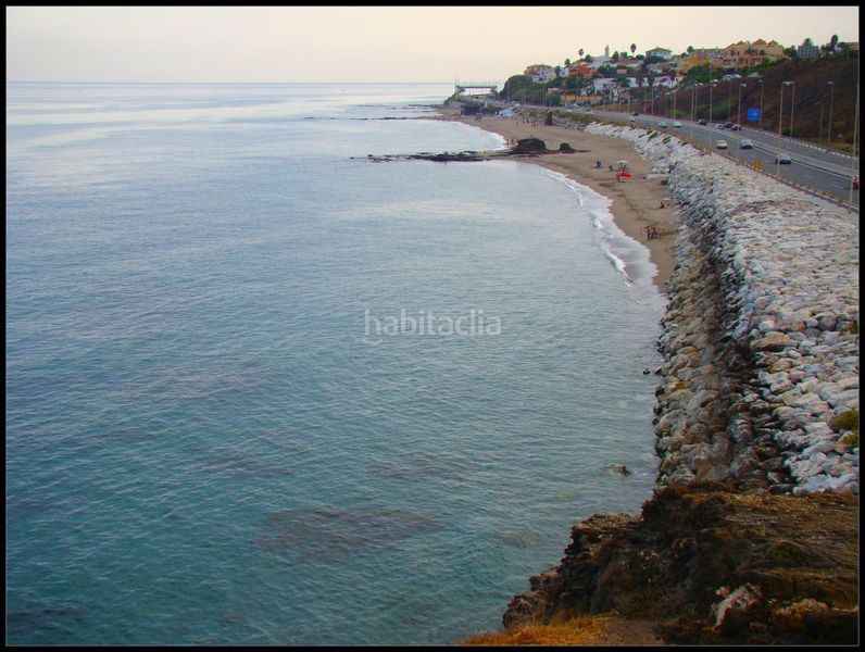 Foto f5bd5df7-6d02-4a96-82b3-9b5791a6f947. Pis amb calefacció aparcament piscina a Calahonda Mijas