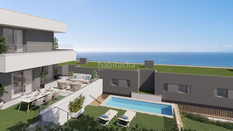 Foto 50e81d94-32ac-450a-823d-5d0137bee2e3. Casa adossada amb calefacció aparcament piscina a Manilva