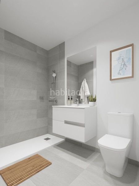 Foto f495be03-3974-4523-8e24-d34eaaf28b69. Casa adossada amb calefacció aparcament piscina a Manilva