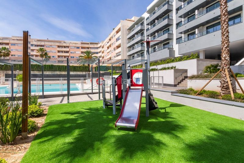 Foto e4a7fd29-1775-46bf-aa61-916fa918774b. Pis amb calefacció aparcament piscina a Los Ríos Mijas