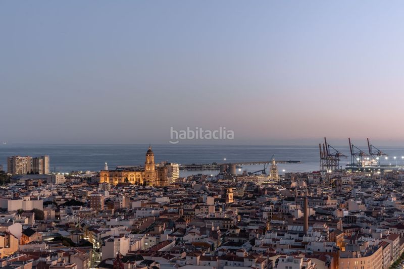 Foto 93719c89-90f9-436c-af1b-f74275fb60bc. Pis amb calefacció a Carranque - Haza Cuevas Málaga