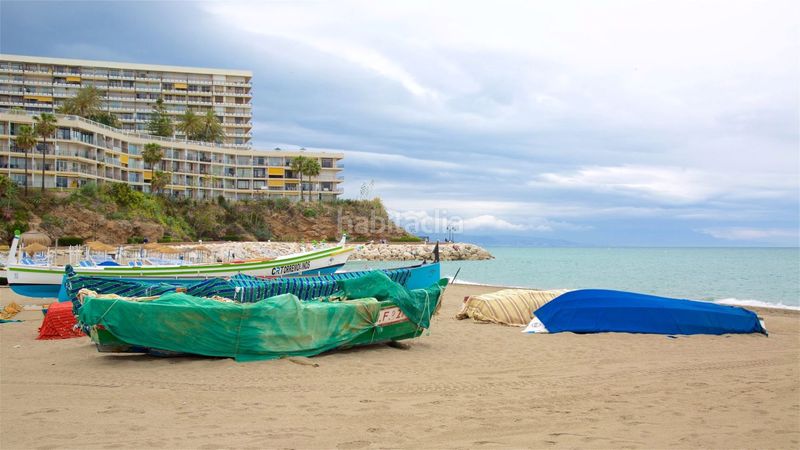 Foto 863800a5-74de-4848-89d2-b4aa3d36702c. Pis amb calefacció aparcament piscina a La Carihuela - Los Nidos Torremolinos