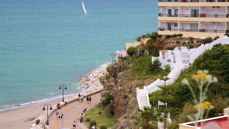 Foto da5634c6-01a2-45c6-b320-b9701f4b54f9. Pis amb calefacció aparcament piscina a La Carihuela - Los Nidos Torremolinos