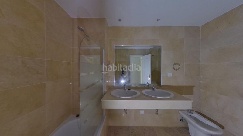Foto f8af080b-af69-4970-b3ec-940137c1b7f0. Pis amb calefacció aparcament piscina a Nueva Alcántara Marbella