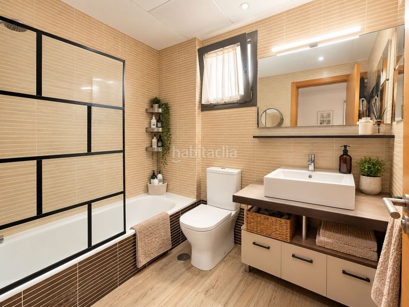 Foto d091a591-245e-4517-8fae-89acecf19adc. Apartament amb calefacció aparcament piscina a El Pinillo Torremolinos