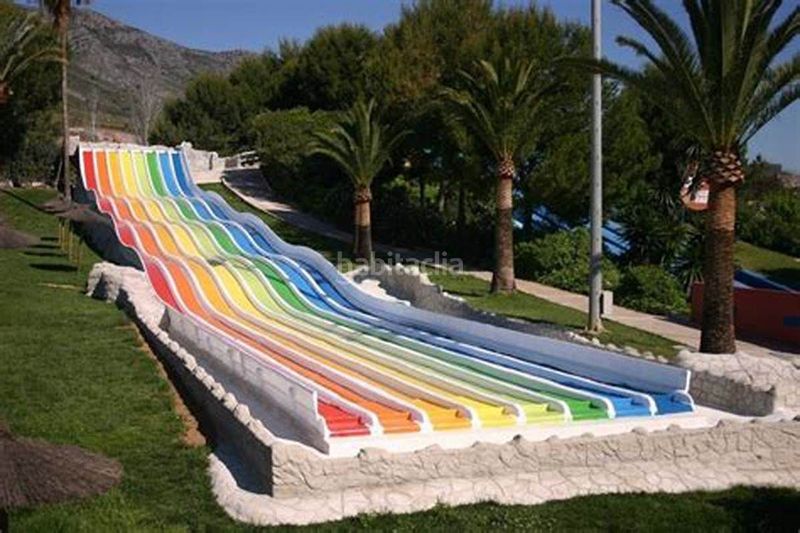 Foto de05bff7-e50d-4b78-a624-24d56cc5dd27. Apartament amb calefacció aparcament piscina a El Pinillo Torremolinos