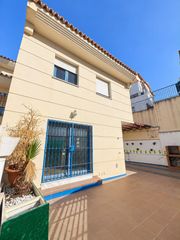 Casa a Capellanía - Retamar. Casa en venta en la capellanía, 4 dormitorios.