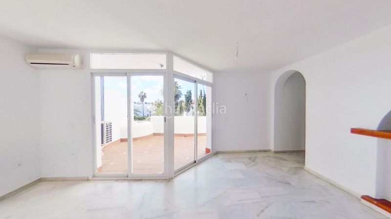 Foto 01a7171e-38bb-4060-ae62-c8dd8a87321f. Pis amb calefacció piscina a Calahonda Mijas