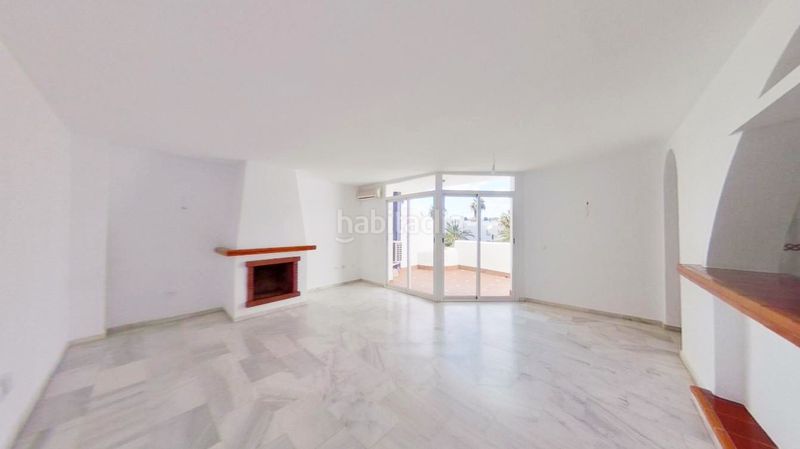 Foto d0451c80-0da0-481d-953e-c39bd3278139. Pis amb calefacció piscina a Calahonda Mijas