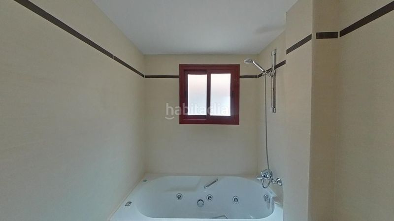 Foto a32a66ff-3364-4d4b-ac57-7399969647cc. Pis amb calefacció piscina a la cala Mijas Mijas