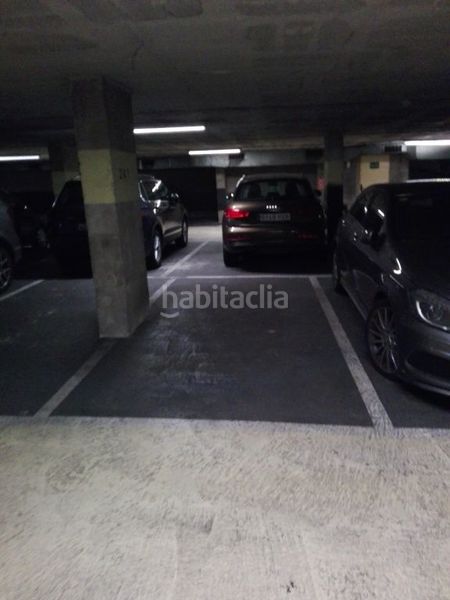 Foto 189f6f4b-b685-49e6-abc7-be74a84ced13. Parking coche en carrer doctor fleming 29 en Real de Montroi