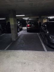 Parking coche en Carrer doctor fleming 29