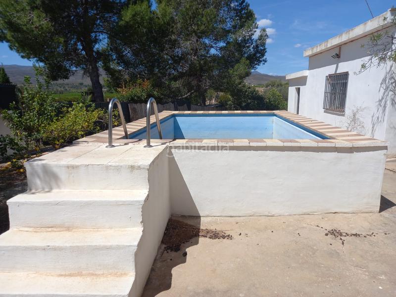 Foto 12a951ce-dc17-40c4-a086-c0d7412e9ab2. Chalet in carrer muntanya 18 in Montroy