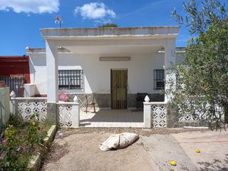 Chalet à Carrer muntanya 18. Casa o chalet independiente en venta en la carrasca, 455