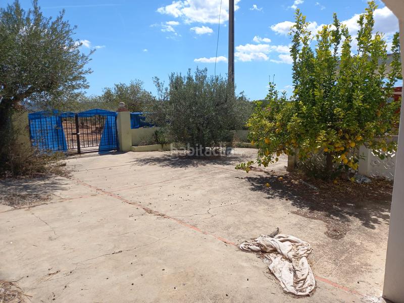 Foto b7a72fdc-89fa-4572-9de9-bb56ddec780f. Chalet in carrer muntanya 18 in Montroy