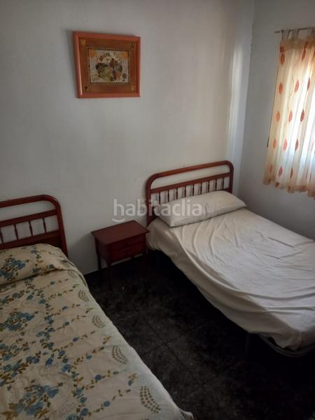 Foto bf19cc30-d2a7-445c-b2ac-f860280640f1. Chalet in carrer muntanya 18 in Montroy