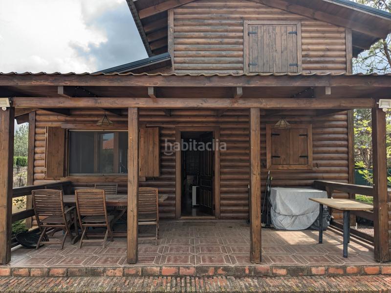 Foto 2f7b5d04-b182-4f76-86ef-345d8ad01a0a. Chalet  urbano en venta en balcón en Montroy
