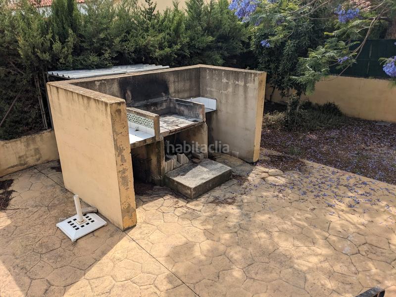 Foto 3ab80493-d723-4457-bfdf-f41809ff3389. Chalet  urbano en venta en balcón en Montroy