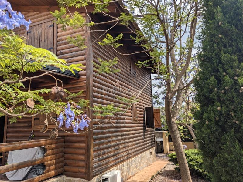 Foto 4f270f04-ac68-4529-8fdd-b51948650b8f. Chalet  urbano en venta en balcón en Montroy