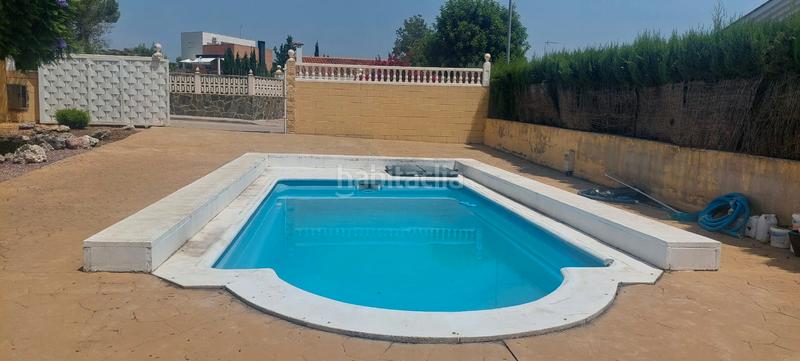 Foto 90e5651a-9001-4e92-8674-0f6d83959a43. Chalet  urbano en venta en balcón en Montroy