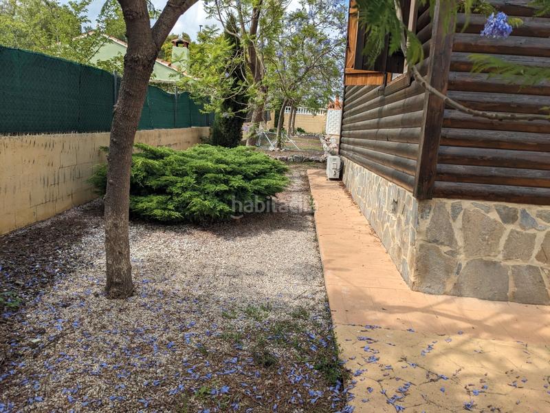 Foto b0e171d8-063b-4a53-8696-d02083b28d70. Chalet  urbano en venta en balcón en Montroy