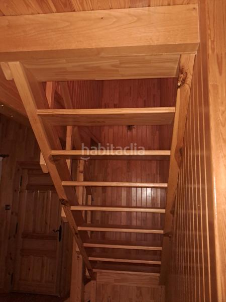 Foto cd4a9536-0ba0-408b-9736-72d608c96115. Chalet  urbano en venta en balcón en Montroy