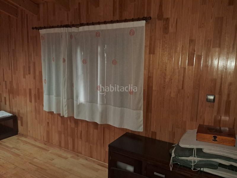 Foto e591792c-f0a4-43c5-abc6-3eaa8d4ffc2e. Chalet  urbano en venta en balcón en Montroy
