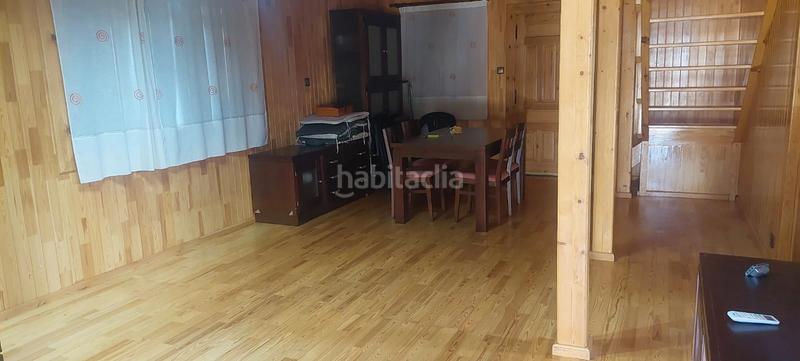 Foto f1c5132c-f919-46e0-b811-b3a3dcc803c3. Chalet  urbano en venta en balcón en Montroy