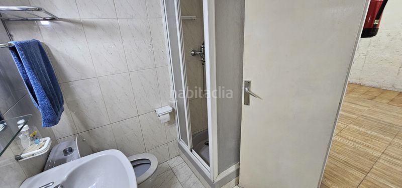 Foto 813d05a6-cda1-4252-851d-997956458474. Local comercial a carrer d'entença 35 a Sant Antoni Barcelona