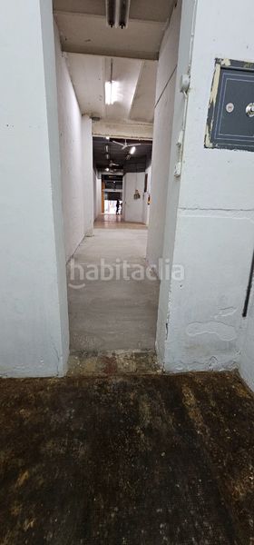Foto d352982e-a62e-440c-a65e-f1fe8946337a. Local comercial a carrer d'entença 35 a Sant Antoni Barcelona