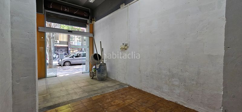 Foto db5434ff-2fb3-4bbc-ace6-4c33299ac07d. Local comercial a carrer d'entença 35 a Sant Antoni Barcelona
