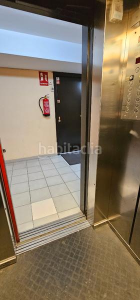 Foto 502c5de9-7168-49d2-bc78-f11697bb8dde. Local comercial a carrer de calàbria 171 a La Nova Esquerra de l´Eixample Barcelona