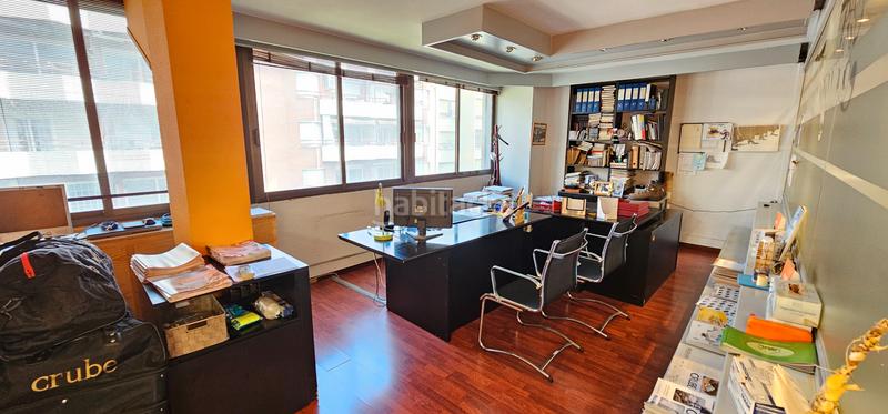 Foto 27089595-0142-4f63-b398-4d0e804b3a28. Oficina a carrer de calàbria 171 a La Nova Esquerra de l´Eixample Barcelona