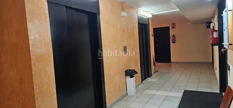 Foto 774c8b53-24c5-45bc-bb9f-70a0352fca8f. Oficina a carrer de calàbria 171 a La Nova Esquerra de l´Eixample Barcelona