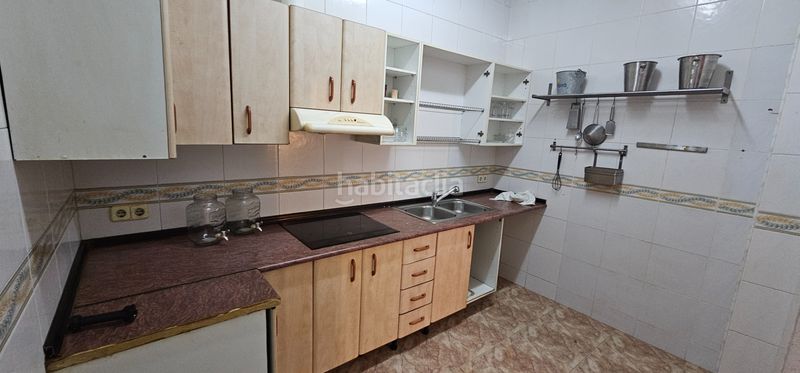 Foto 34d6bdca-9f84-4891-9d1a-d04277d9b727. Local comercial a Sant Antoni Barcelona