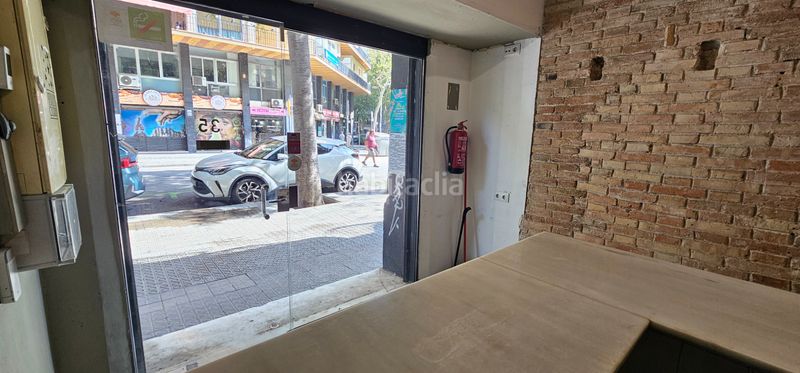 Foto 89afff98-07fd-45b6-8088-eed500aa2ade. Local comercial bonito local con licencia c1 en Sant Antoni Barcelona
