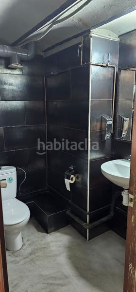 Foto 8beff5ff-38a0-4310-83d6-914cfe250375. Local comercial a Sant Antoni Barcelona