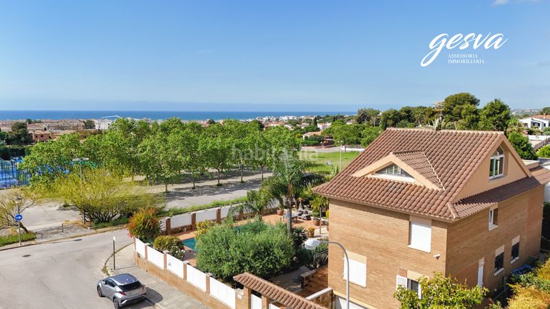 Foto 6f5c5afc-87bd-4a3e-ade1-d2aafbd9a32a. Chalet avec cheminée chauffage parking piscine dans Vendrell (El)
