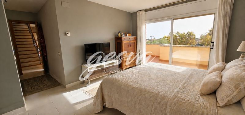 Foto 7722ea27-6100-42c7-99aa-450ce707a7d2. Chalet avec cheminée chauffage parking piscine dans Vendrell (El)
