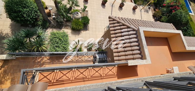 Foto ac4bfa13-7d7c-449b-b157-4212450d070f. Chalet avec cheminée chauffage parking piscine dans Vendrell (El)