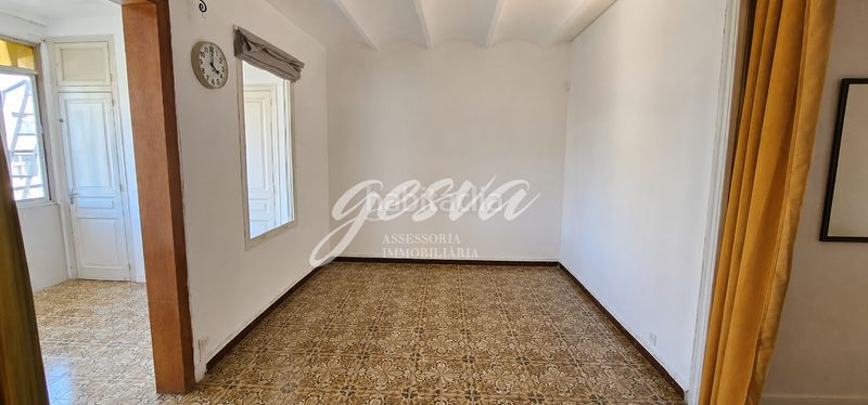 Foto 4d0b4c18-2a09-436e-8c48-784d4934f896. Pis a El Camp de l´Arpa del Clot Barcelona