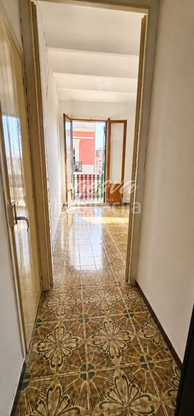 Foto a6b63b9f-65a0-4832-ae3d-e0ca7f899553. Pis a El Camp de l´Arpa del Clot Barcelona