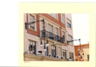 Location Local commercial à Plaça general prim 5. Tarragona ciudad: local céntrico esquinero