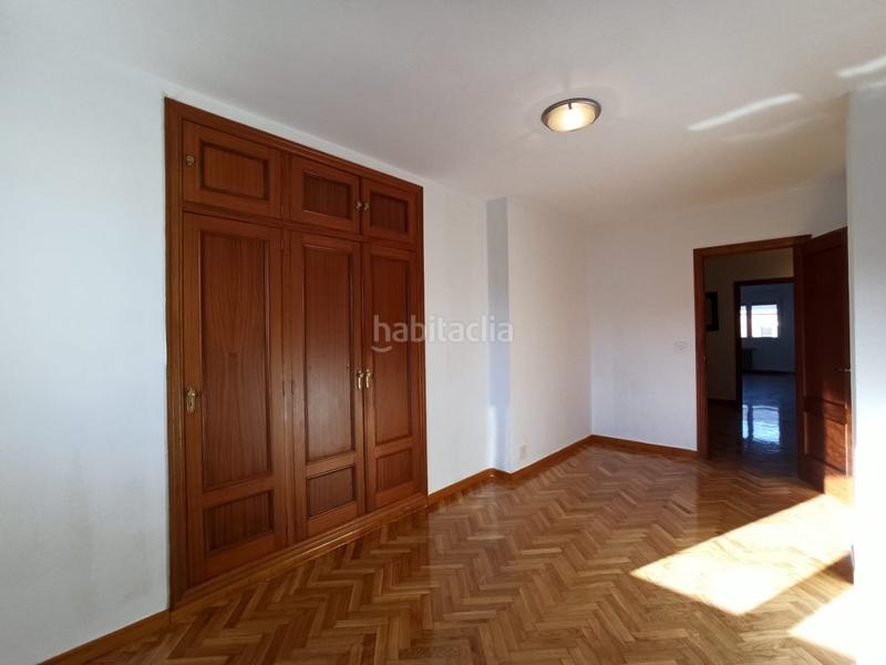 Foto 004c2f90-7f67-4807-9c58-172fb1de271e. Duplex con riscaldamento in Zona Alta Ponferrada