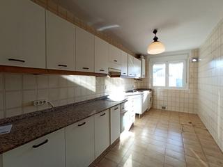 Duplex  Calle monasterio montes. Se vende piso amplio y luminoso en zona alta