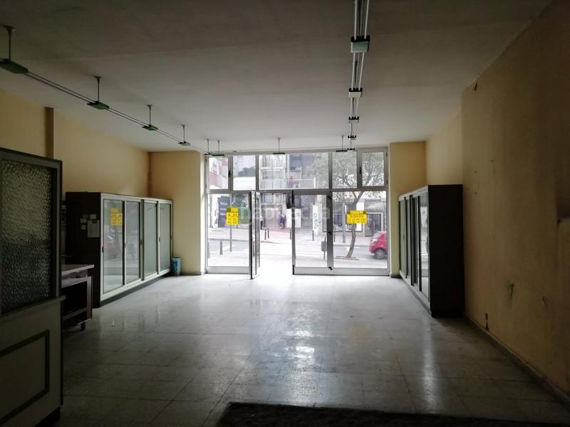 Foto b3b86ce0-a0d3-45cd-83e3-b45076b1ec7f. Local commercial dans Zona Alta Ponferrada